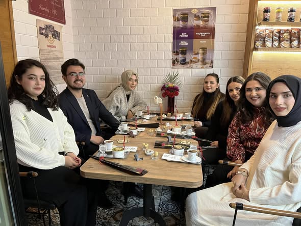 Gençlik Kollarından Kadın Haklarına Özel Buluşma