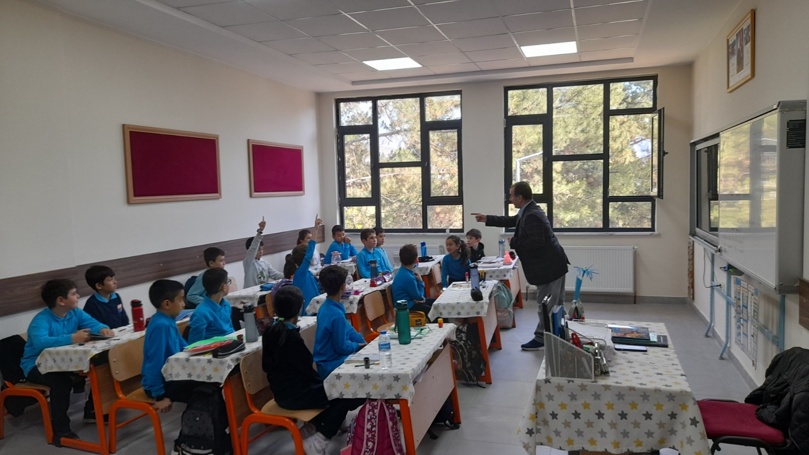 Seben’de okulların konuğu akademisyenlerdi