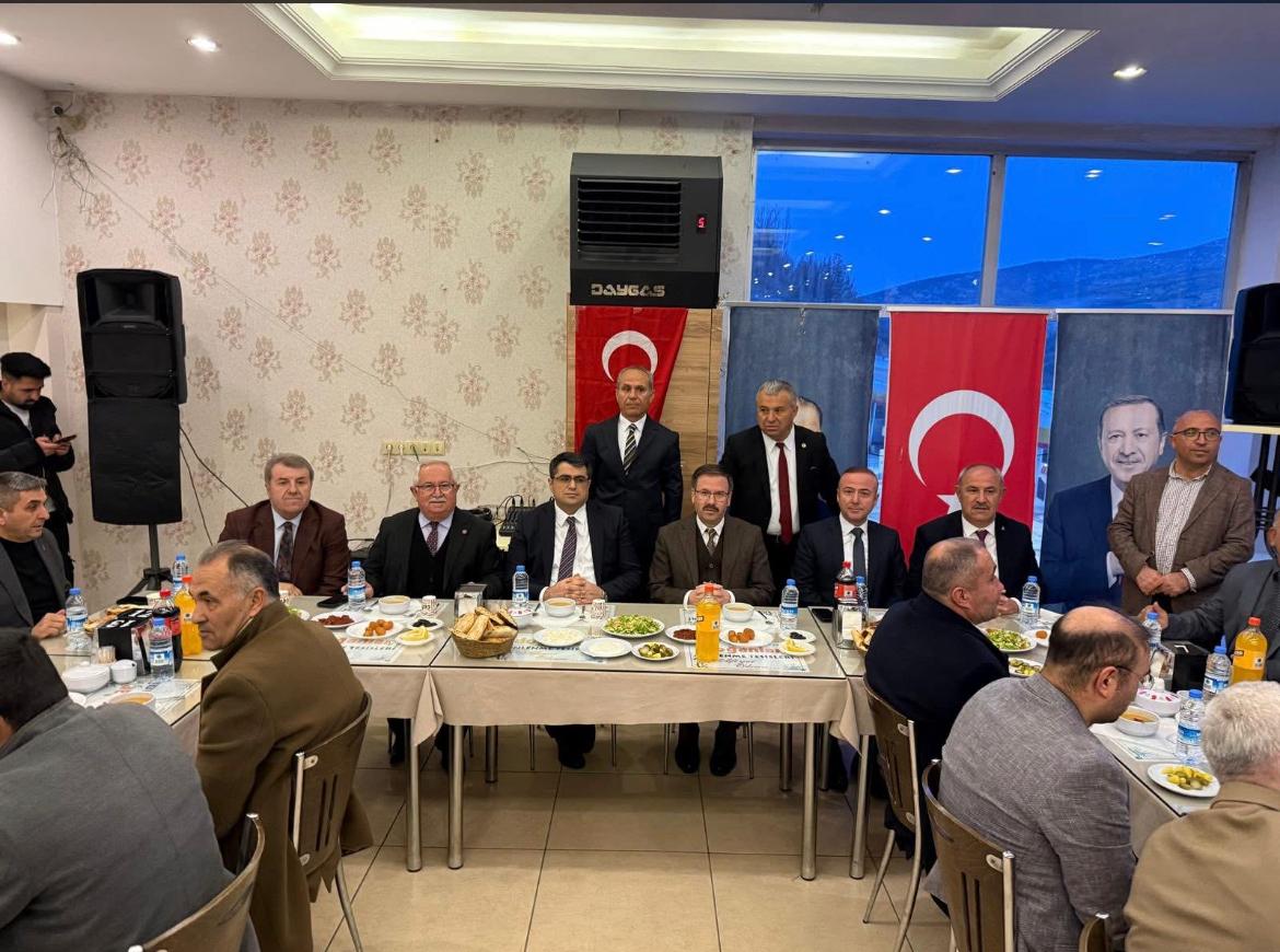 Akdağmadeni’nde AK Parti Teşkilatından Geniş Katılımlı İftar Programı