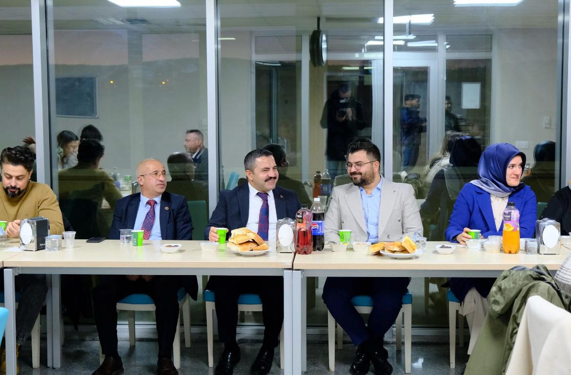Başkan Nezih Yalçın,  İftar Programında Sağlık Çalışanlarıyla Buluştu