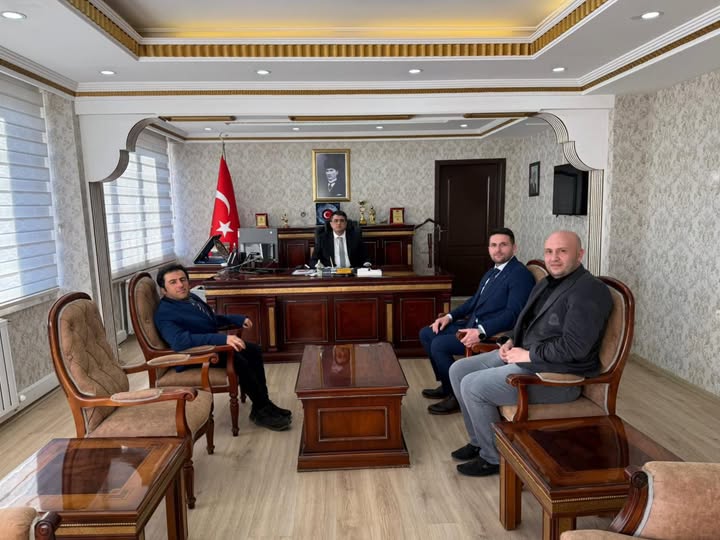 Akdağmadeni MYO Yeni Müdürü Dr. Abdulsamet Duran, Kaymakam Kaymakçı’yı Ziyaret Etti