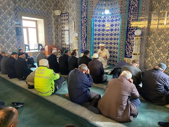 Akdağmadeni’nde Şehit Polisler İçin Mevlid Programı Düzenlendi