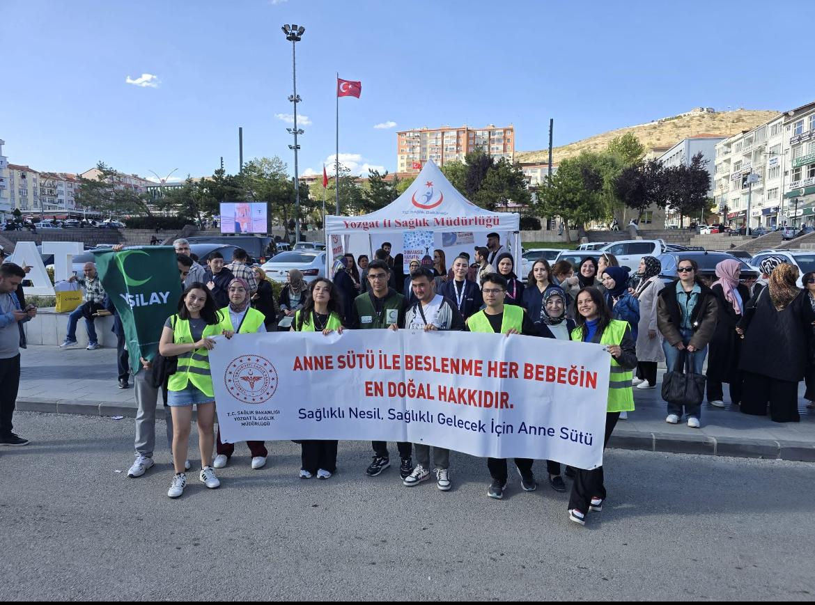 Anne Sütünün Önemi Anlatıldı
