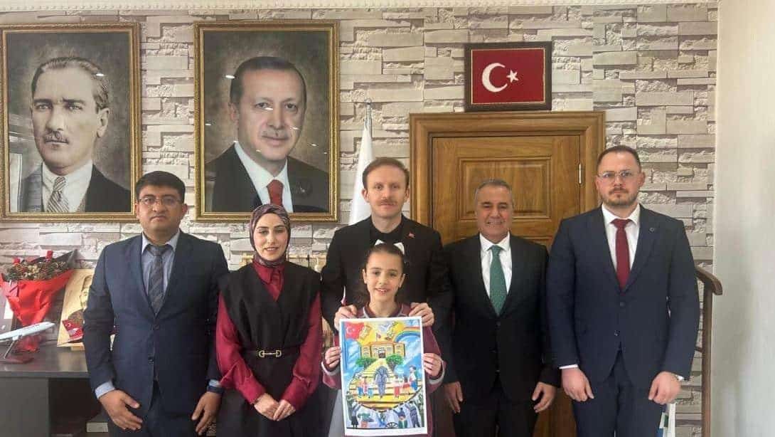 Boğazlıyanlı Minik Ressam Türkiye İkincisi Oldu