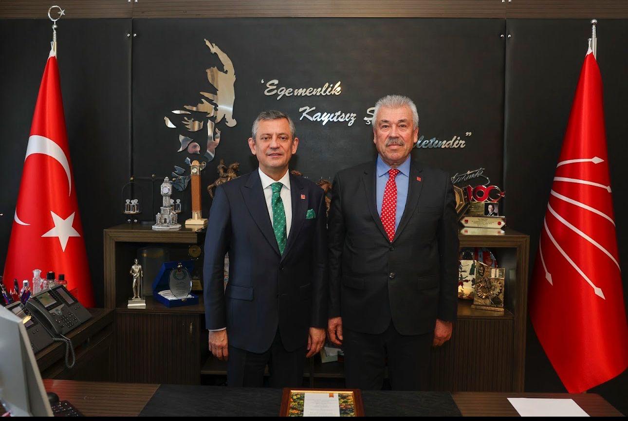 Cumhuriyet'in yaşatılması herkesin görevidir