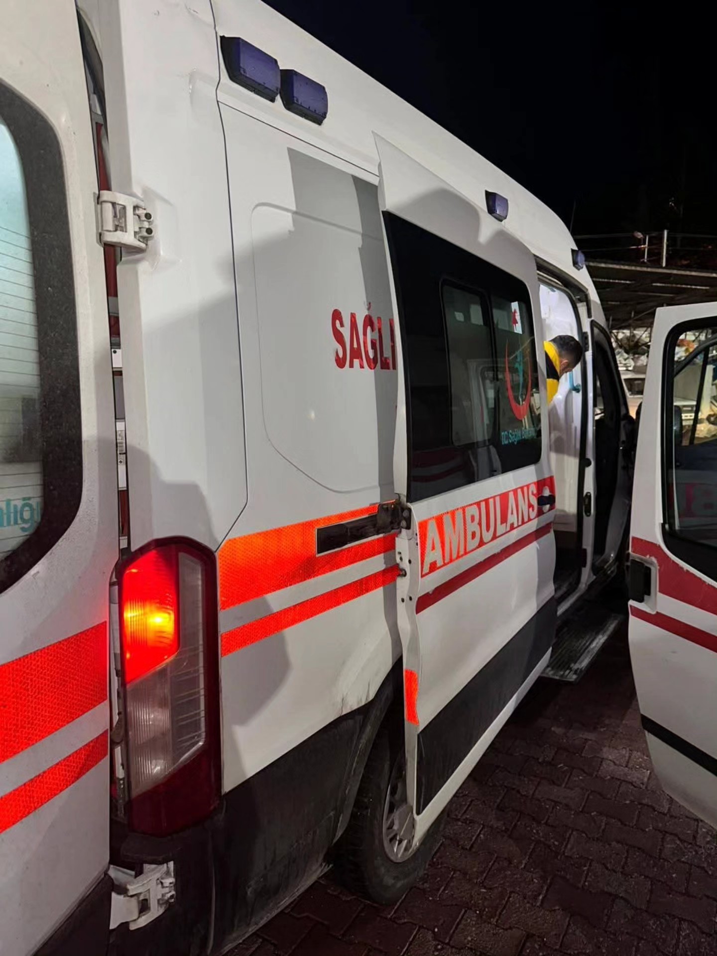 Çandır’a Yeni Ambulansla Sağlık Hizmetlerinde Güçlendirme