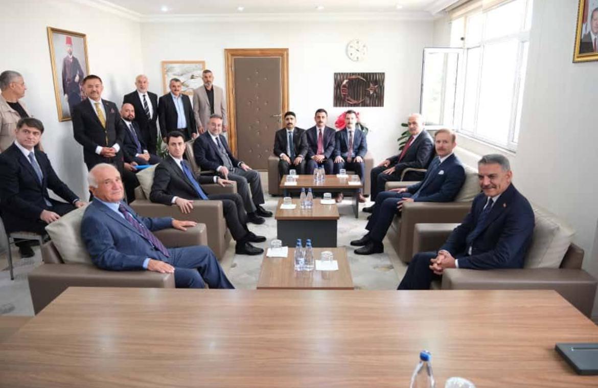 Cemil Çiçek, İsminin Verildiği Okulun Açılışına Katıldı
