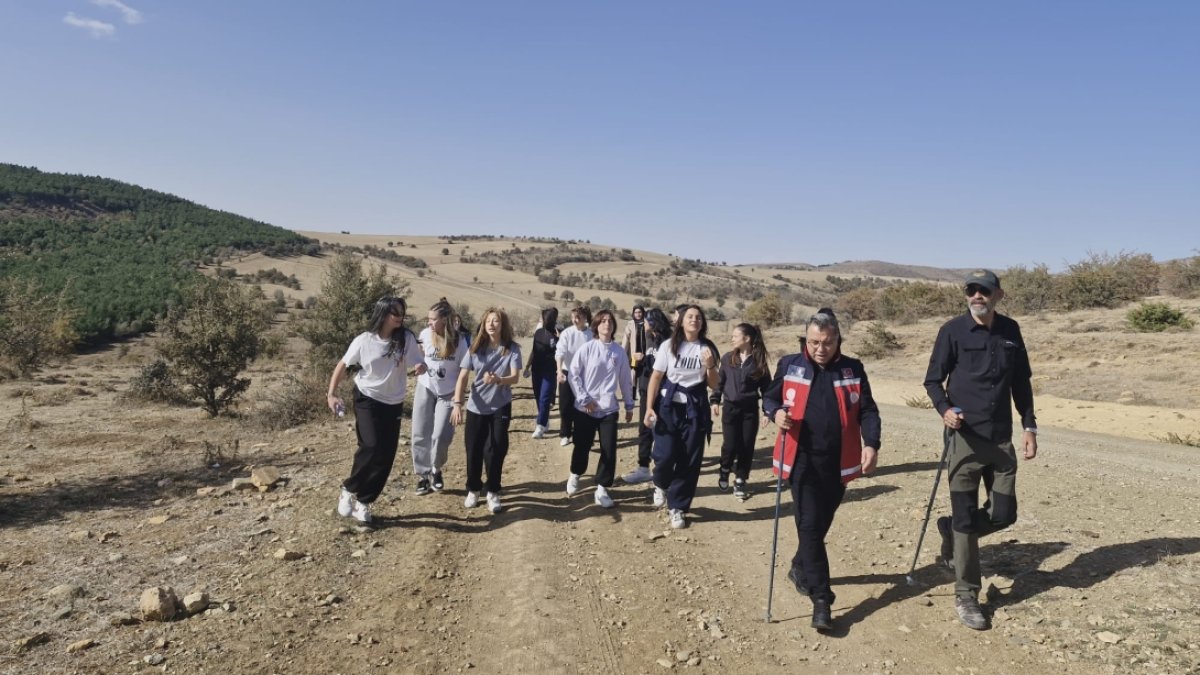 Öğrenciler Çeşka Kalesini Tanıdı