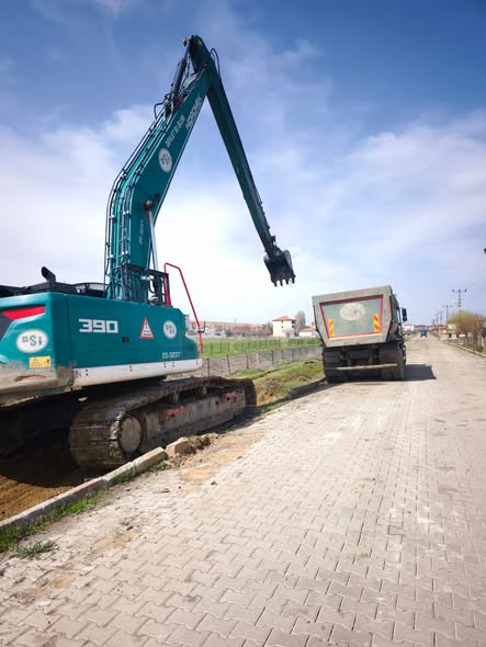 Doğankent’te Dere Islahı Yeniden Başladı