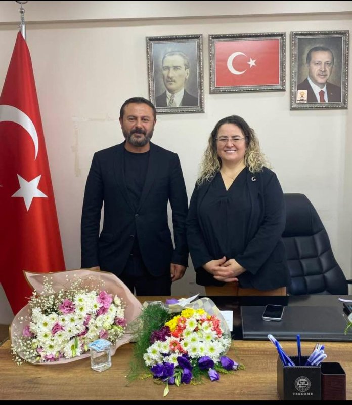 Meclis üyesi Tinel'den kutlama