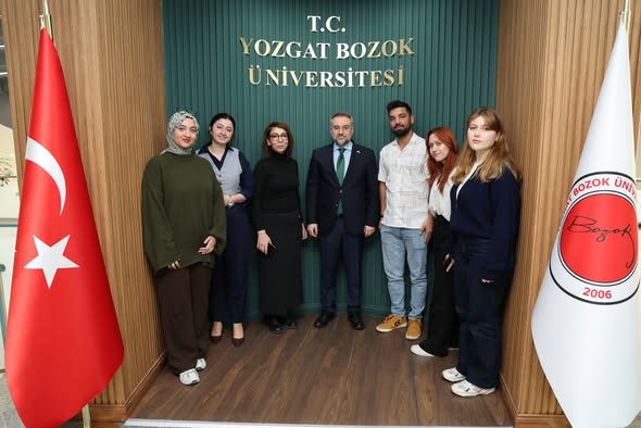 Türk Hemşireler Derneği’nden Rektör Prof. Dr. Evren Yaşar’a Ziyaret