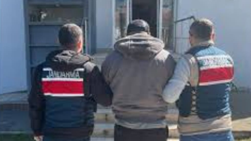 Yozgat’ta Düzensiz Göç ve Aranan Şahıs Operasyonlarında 3 Kişi Yakalandı
