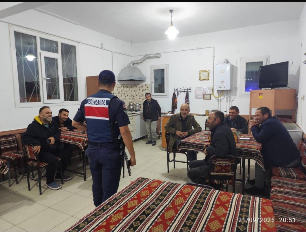 Saraykent Jandarmasından Kadına Şiddete Karşı Bilgilendirme Semineri