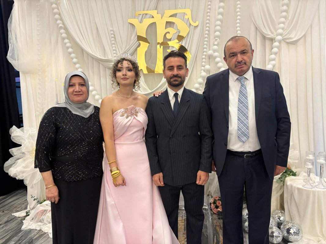 Erden ve Aktaş Ailelerinin Mutlu Günü