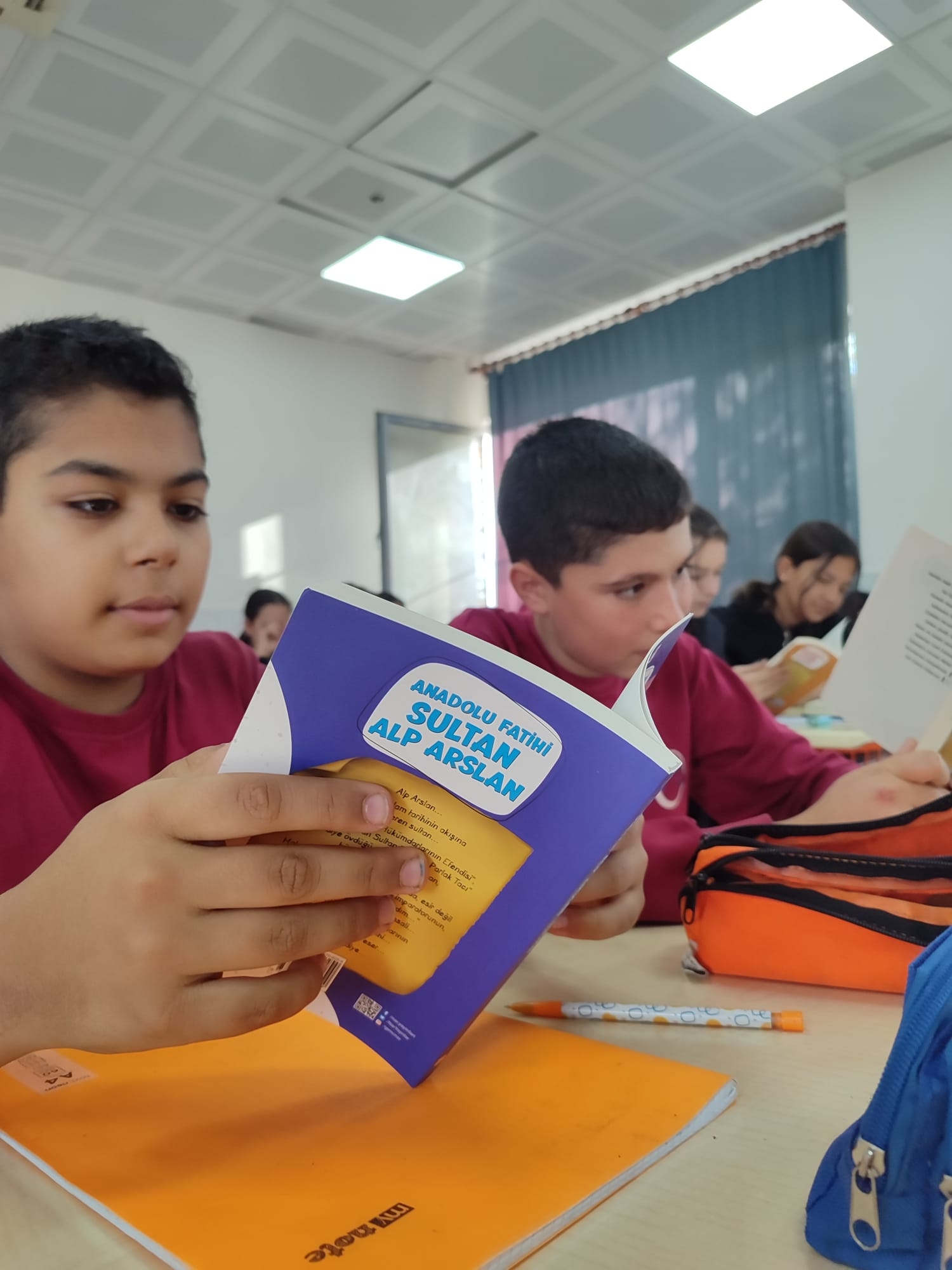 Kitaplar Kardeşliğe Köprü Oldu