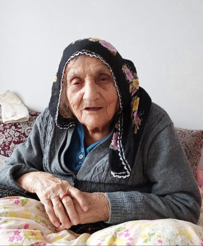 Bir Çınar Vefat Etti