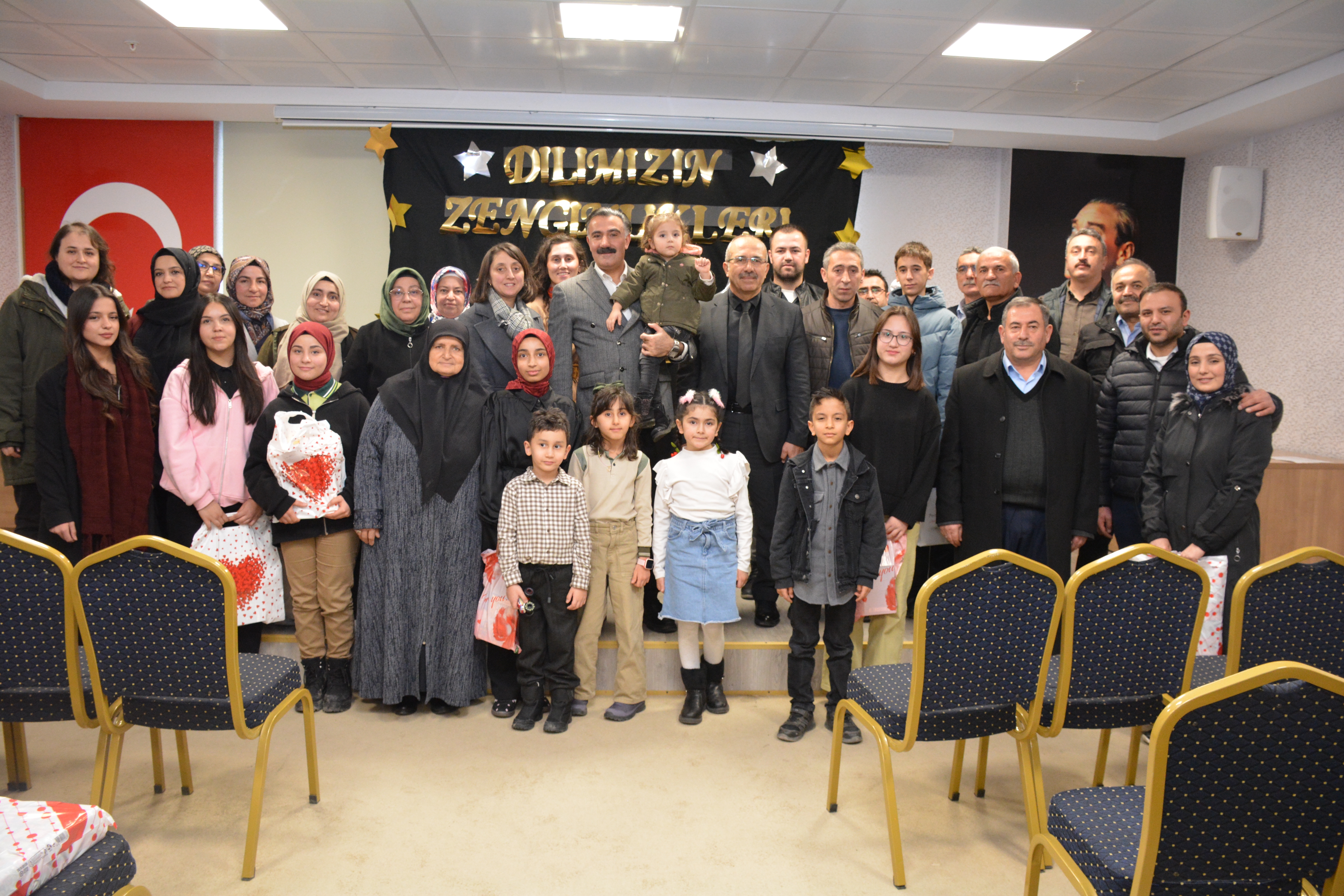 Dilimizin Zenginlikleri Projesinde Başarılı Öğrenciler Ödüllendirildi