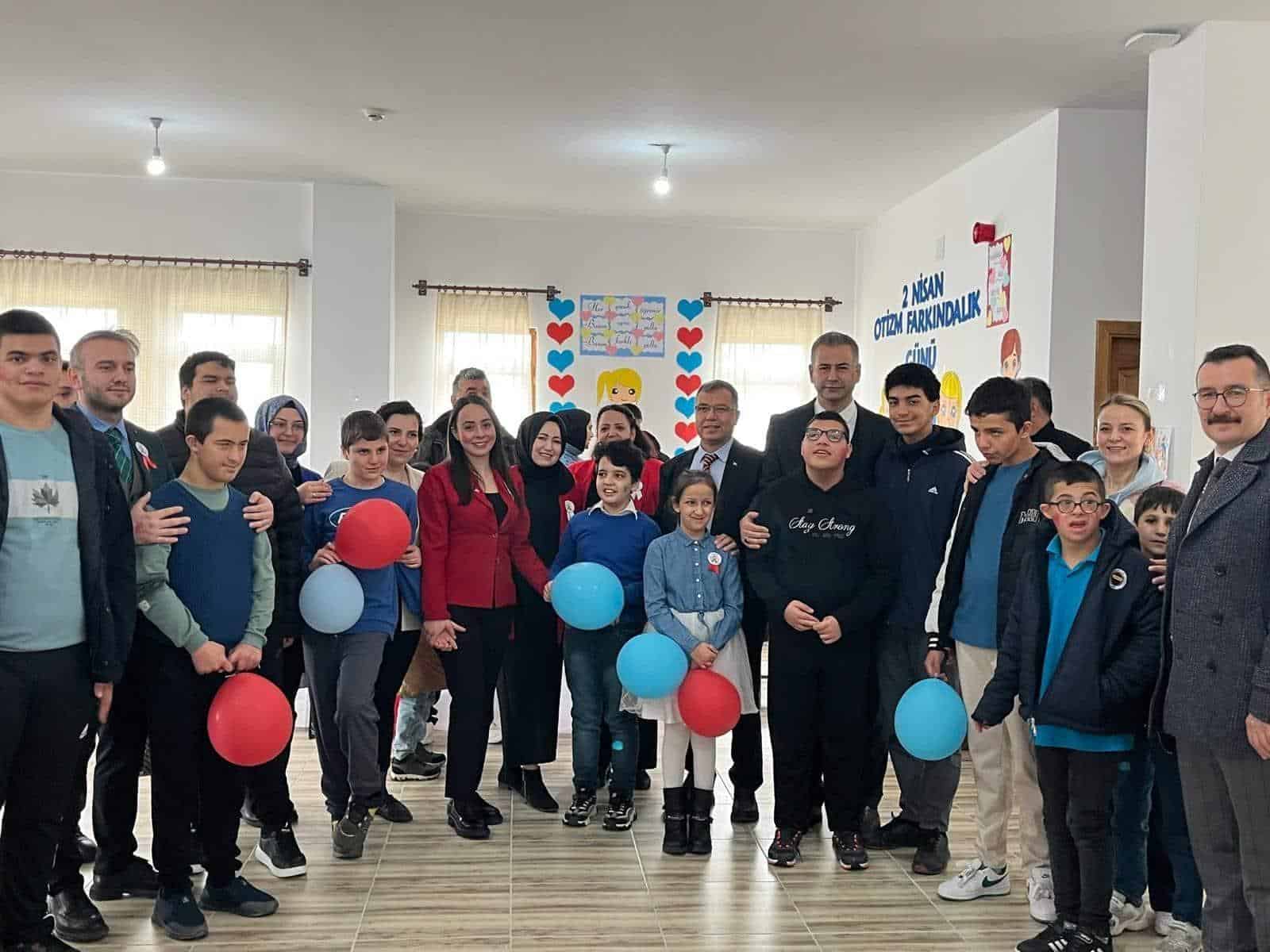 Yozgat’ta Otizm Farkındalık Günü’nde Renkli ve Anlamlı Etkinlik