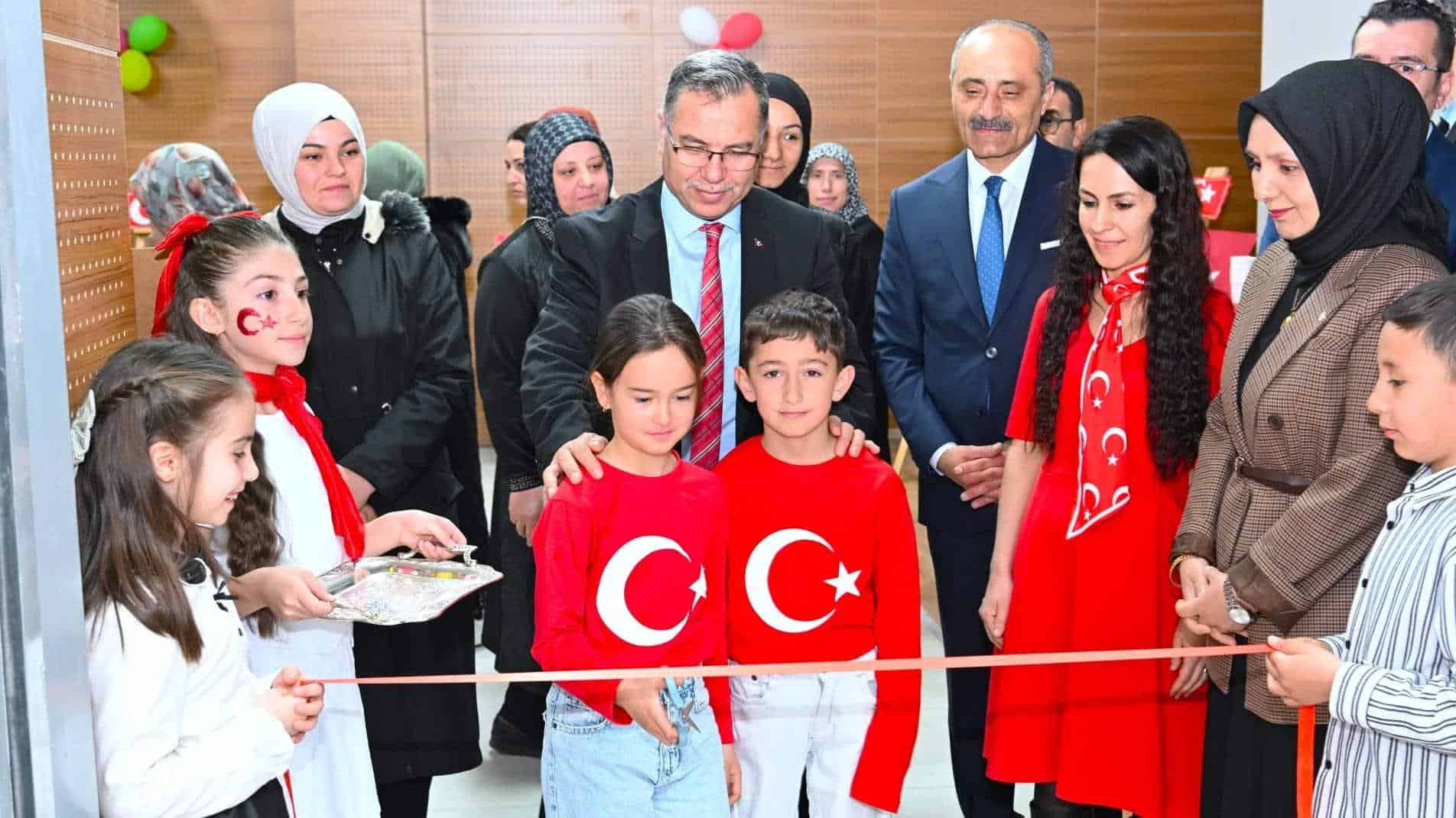 Yozgat’ta Miniklerden Büyük Mesaj: “Bayrak” Sergisi Duygulandırdı