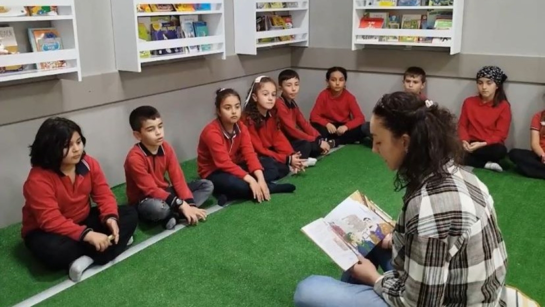 Barış Manço Sevgisi Sınıfı Şenlendirdi