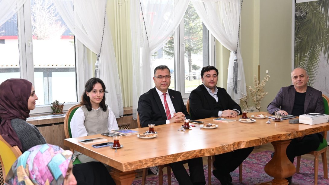 Yozgat’ta Okuma Kültürüne “NEFES”: Öğretmenler Aynı Kitapta Buluştu