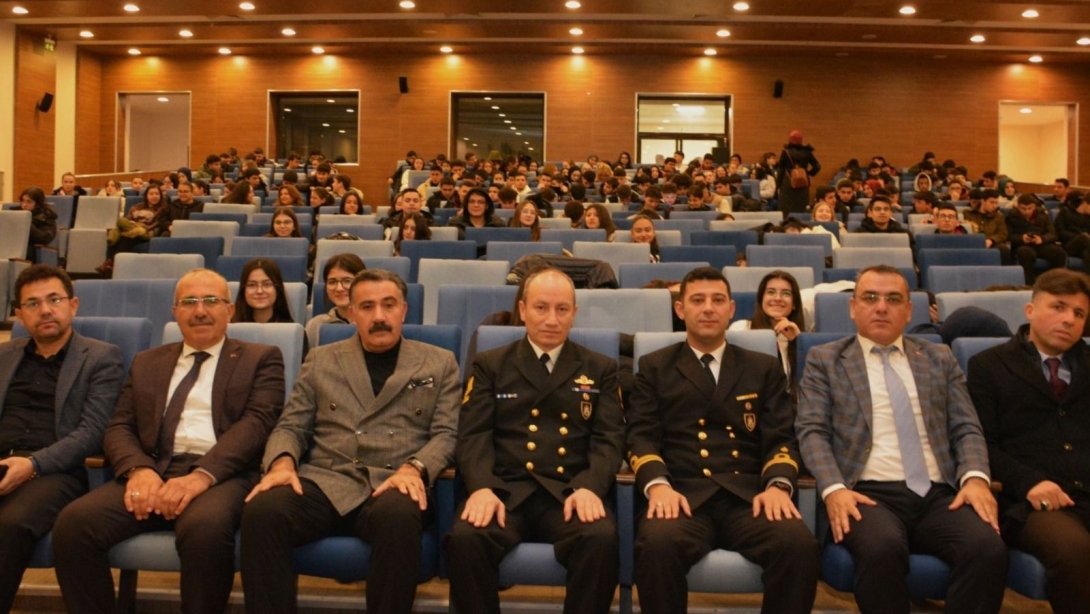 MSÜ'den Yozgat'ta Öğrencilere Tanıtım Semineri