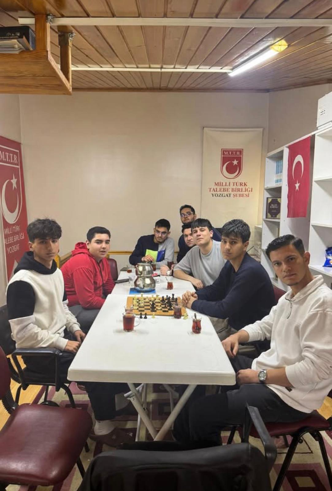 MTTB Yozgat’ta Ramazan Buluşmaları: Teravih Sonrası Satranç ve Mangala