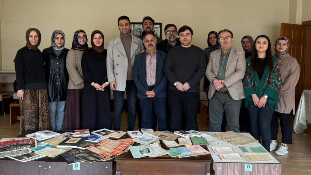 Sorgun’da Nefes Okuma Kulübü Toplandı: Sezai Karakoç’un Eseri Değerlendirildi