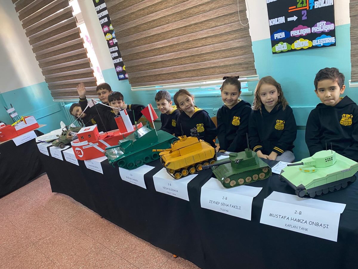 Minik Ellerden Milli Teknoloji 