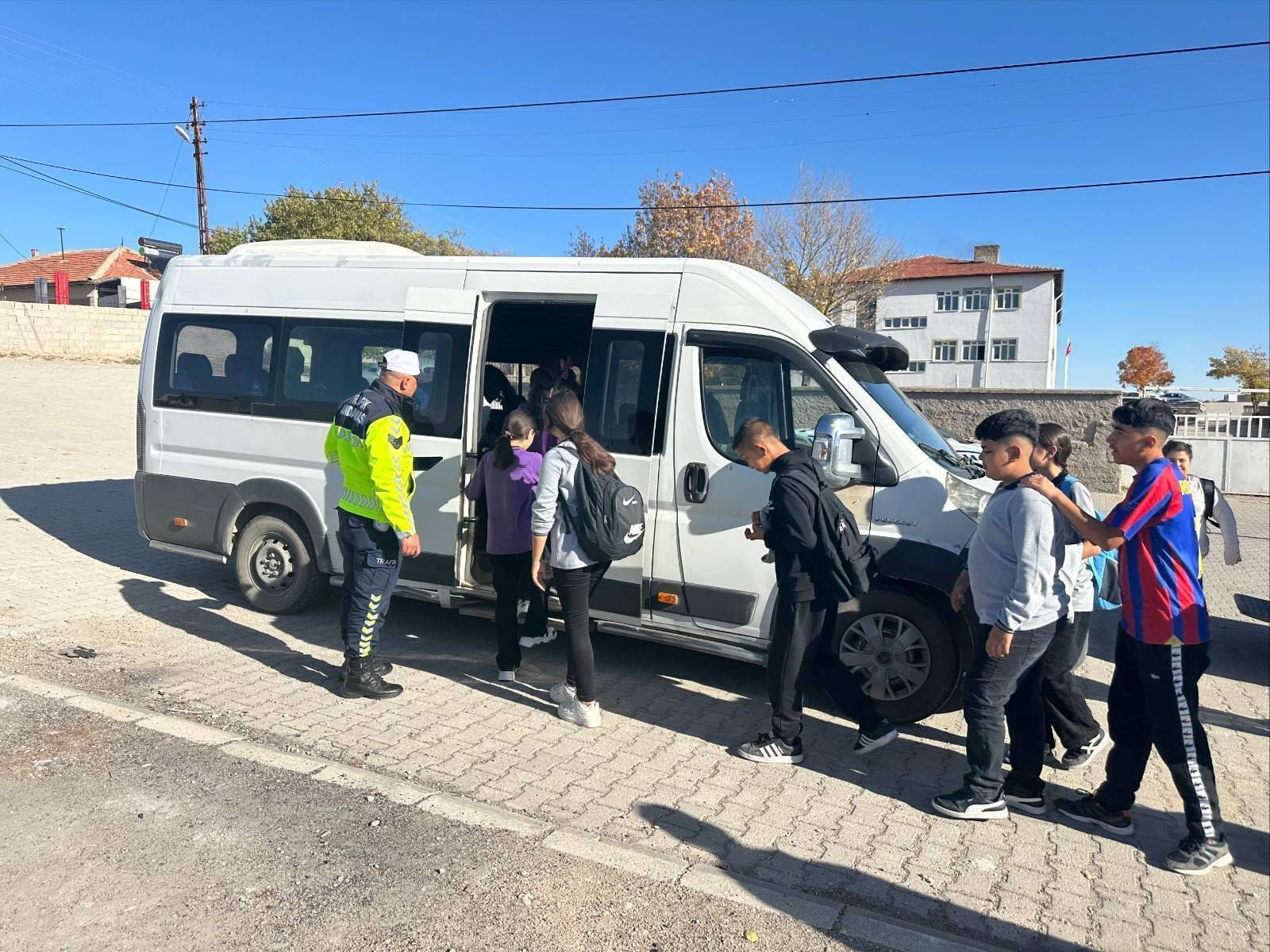 Kurallara Uymayanlara Ceza