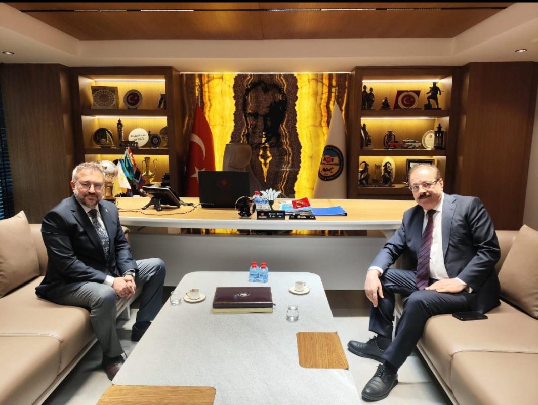 Rektör Prof. Dr. Yaşar’dan Milletvekili Akgül’e Nezaket Ziyareti