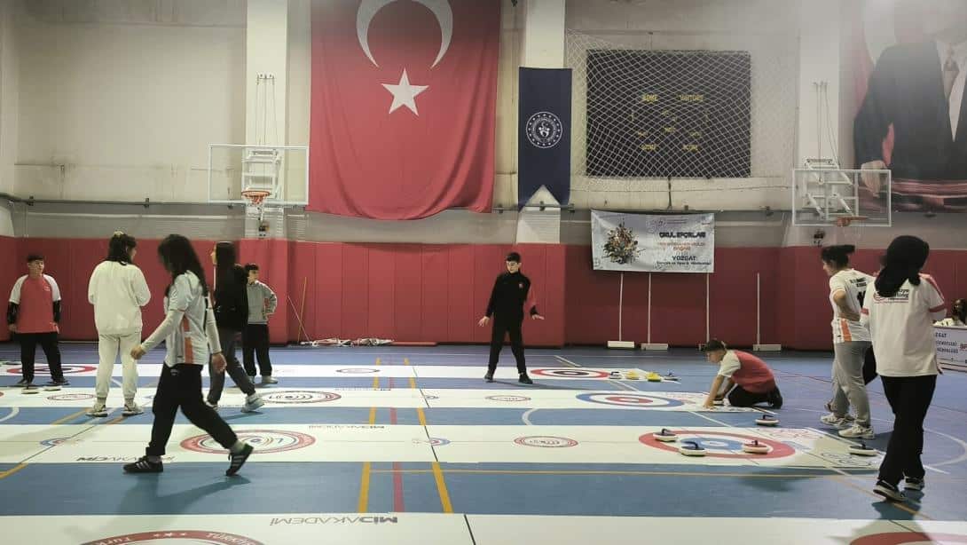 Yozgat’ta Floor Curling Heyecanı Sona Erdi