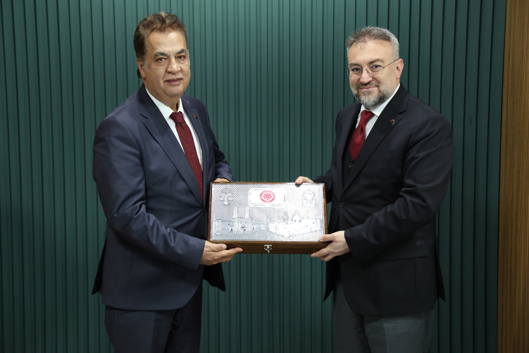 Bozok ve Cumhuriyet Üniversiteleri Arasında İş Birliği Kapısı Aralanıyor