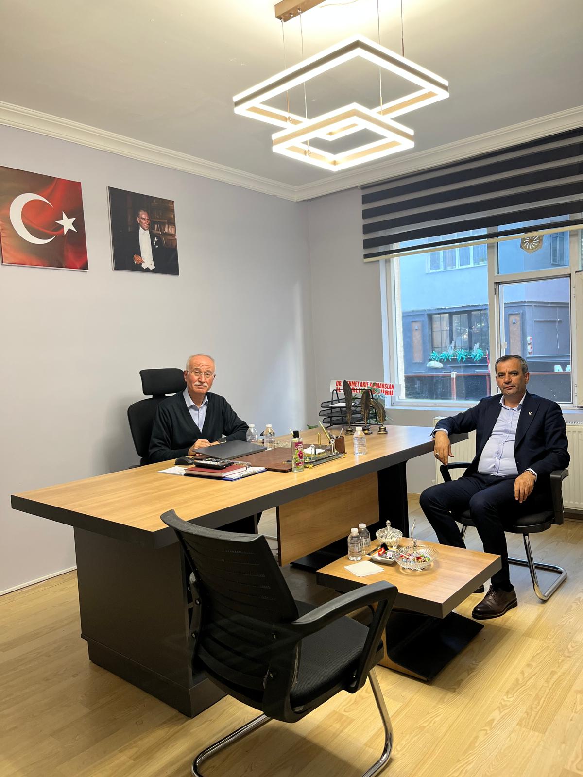 Başkan Adıgözel’den Yozgat Kenthaber’e Ziyaret