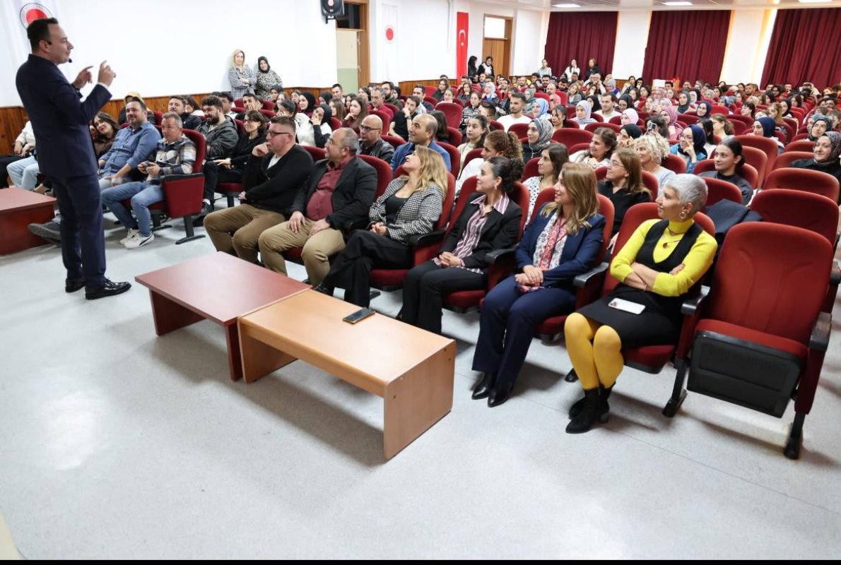 YOBÜ’de “Doğru Türkçe Konuşma” Eğitimi Düzenlendi