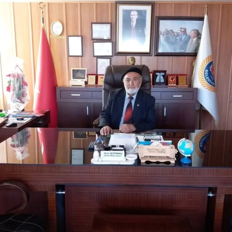 Turan Demirbaş Vefat Etti