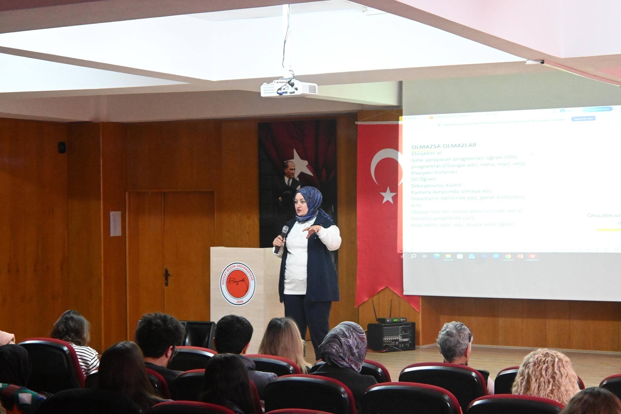  Bozok Üniversitesi’nde Marka İletişiminin Şifreleri Masaya Yatırıldı