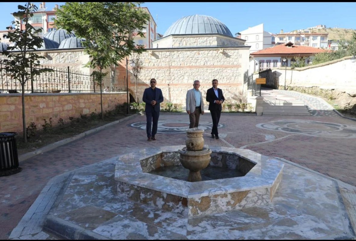 Tarihi Yanan Hamam Sanat ve Sergi Sarayı Olarak Açılıyor