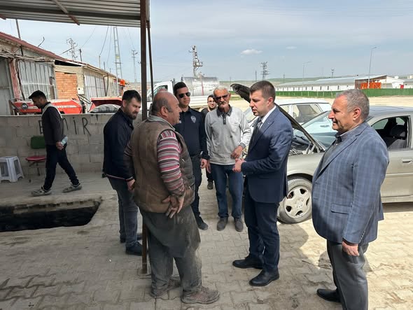 Kaymakam Uğur’dan Yenifakılı’da Esnaf ve Hızlı Tren Hattına Yakın Takip