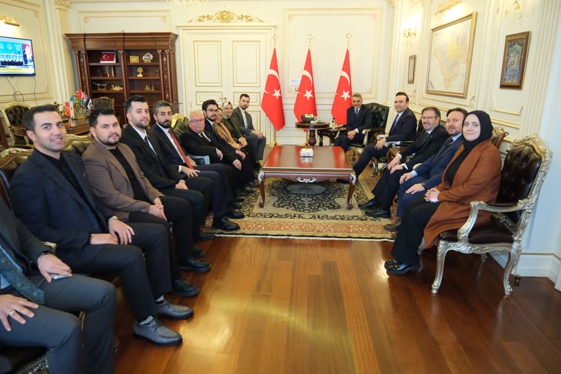 Yusuf İbiş Yozgat’ta Gençlerle Buluştu, Vali Özkan’ı Ziyaret Etti