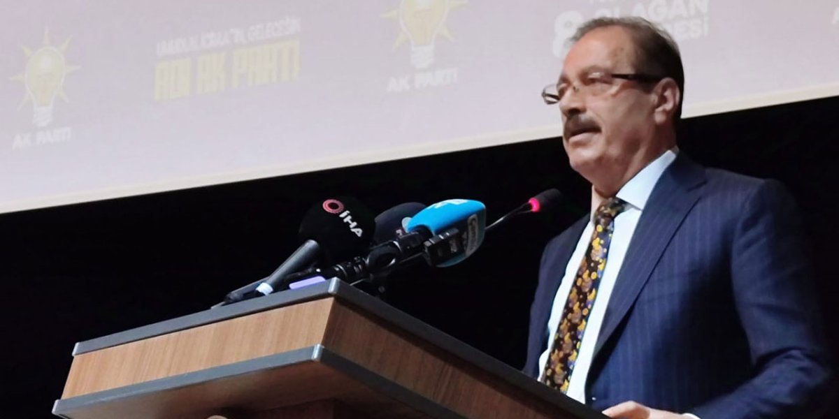 Demokrasi Şehitlerini Unutmadı