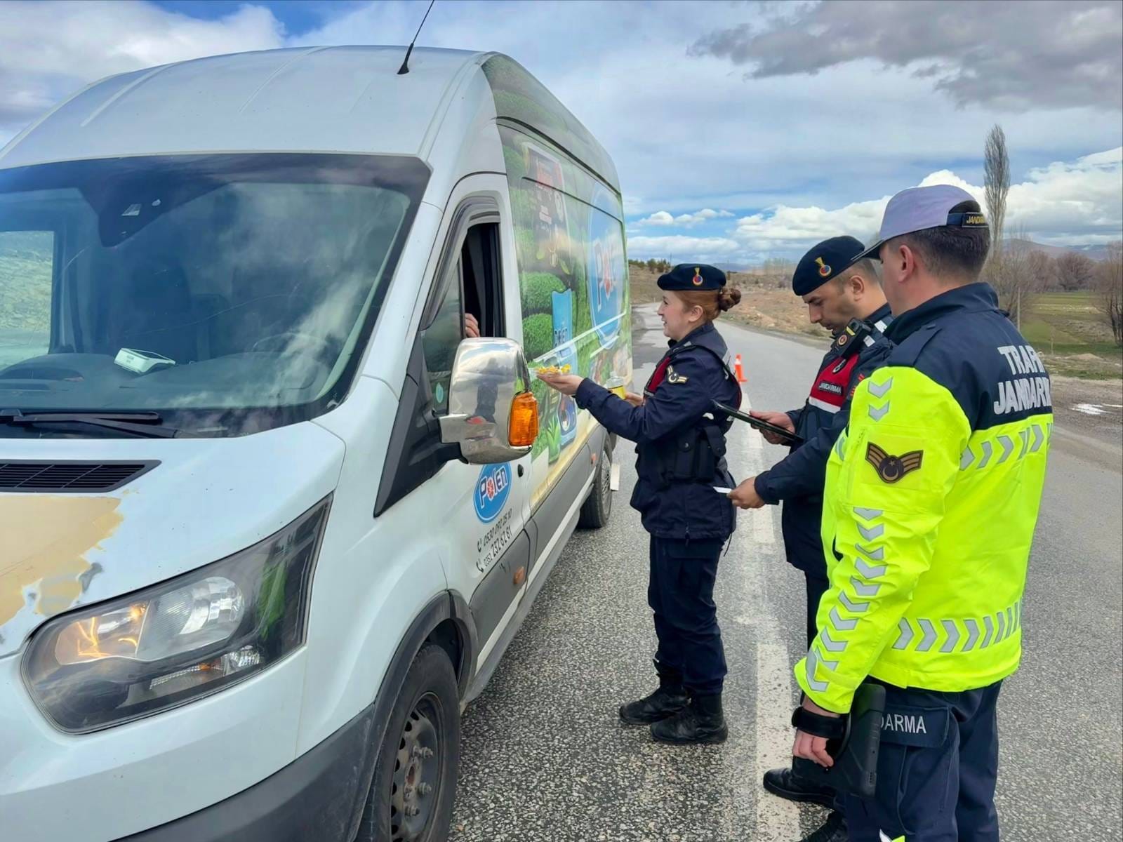 Jandarmadan Trafik Denetimi ve Güvenlik Uygulaması