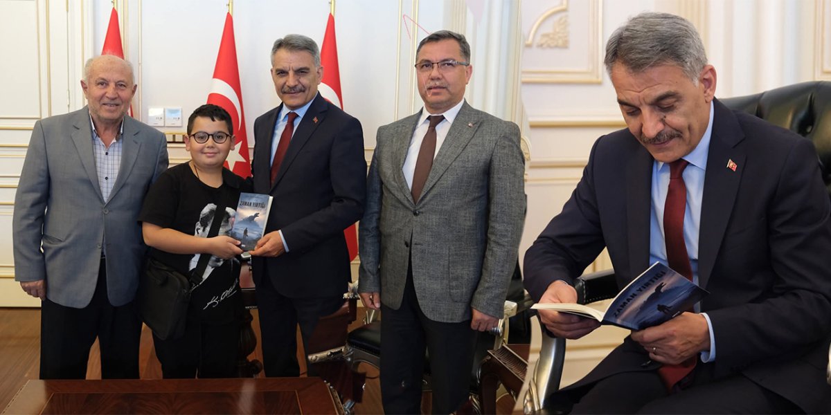 Küçük yazar büyük eser!
