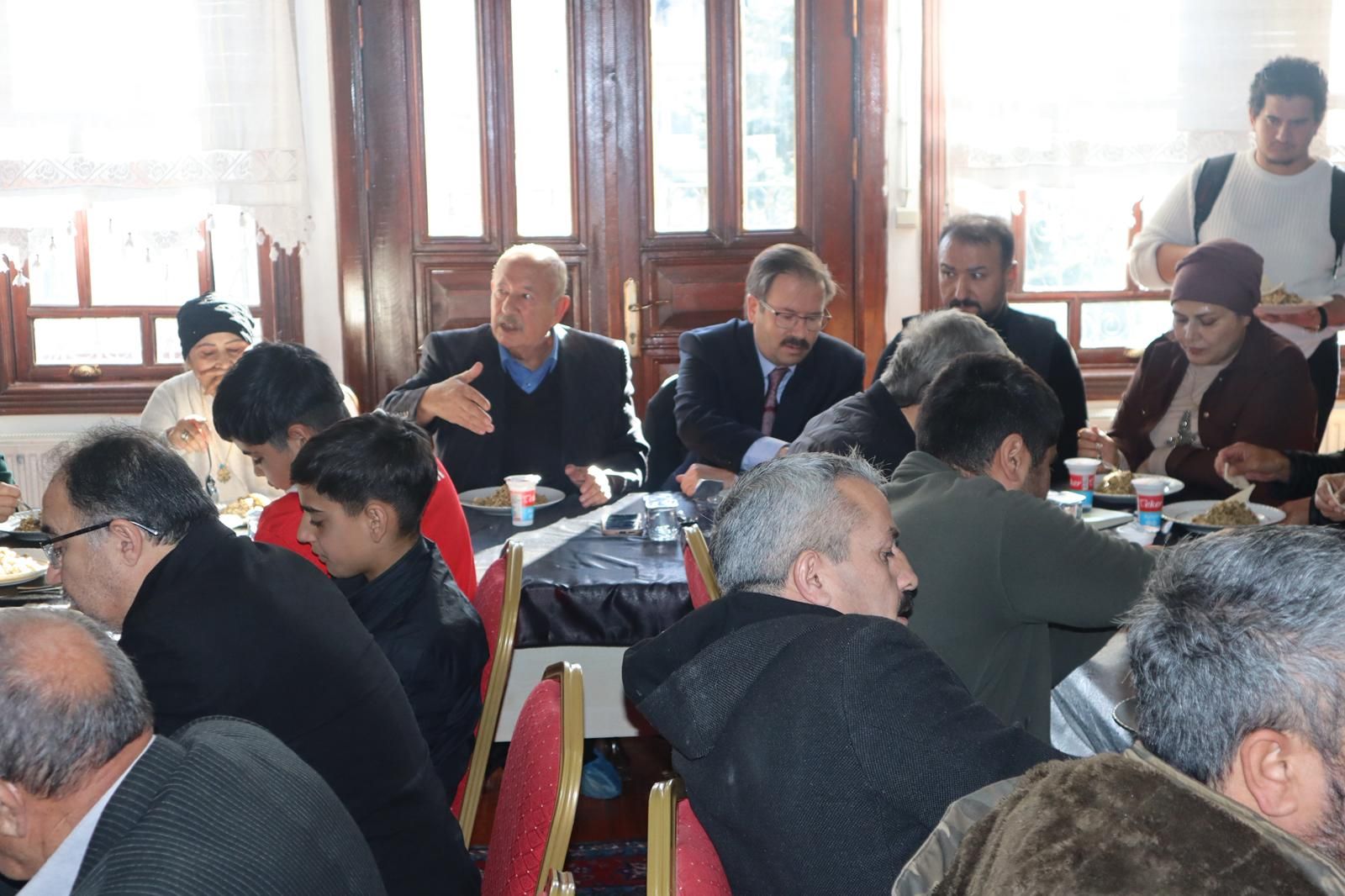 Tarihi Konakta Mercimekli Pilav Şöleni